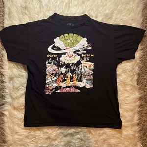 Large Green Day vintage graphic Tee